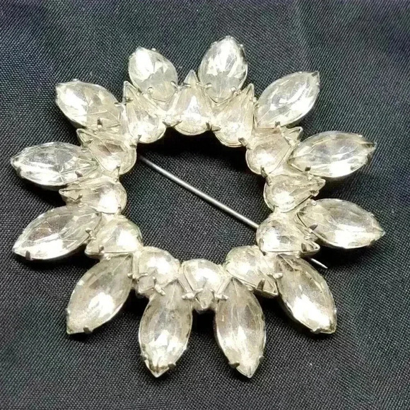 Vintage Brooch Rhinestone Circle Flower Navette & Pear Stones Large - Picture 3 of 8